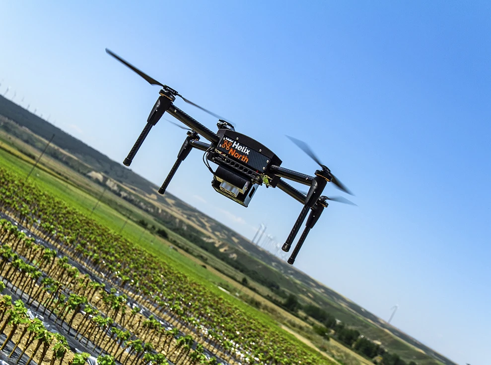 Especialistas en tratamientos fitosanitarios y fertilizantes con drones